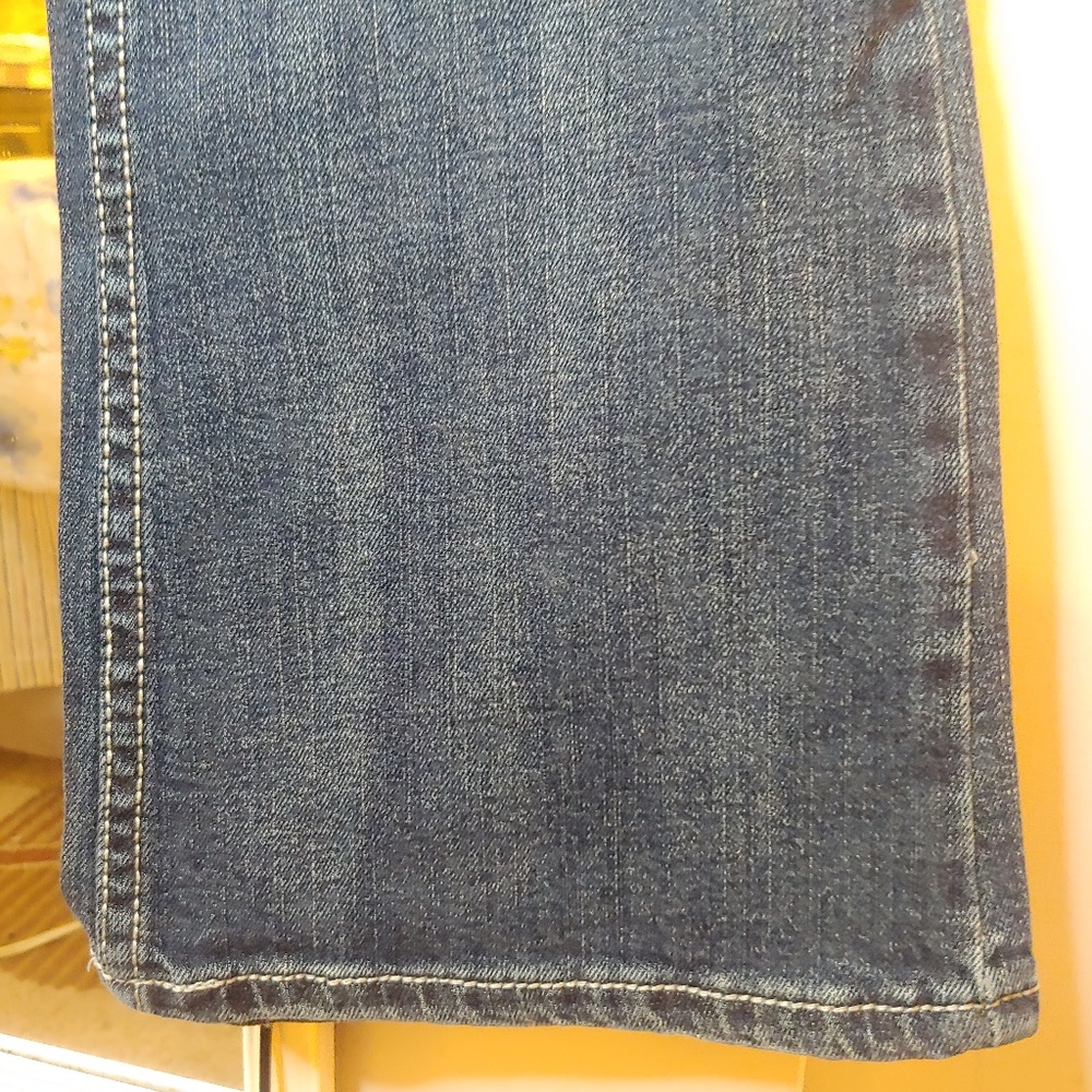 Red Rivet Straight Leg Low Rise Jr Jeans (9) - Picture 6 of 7